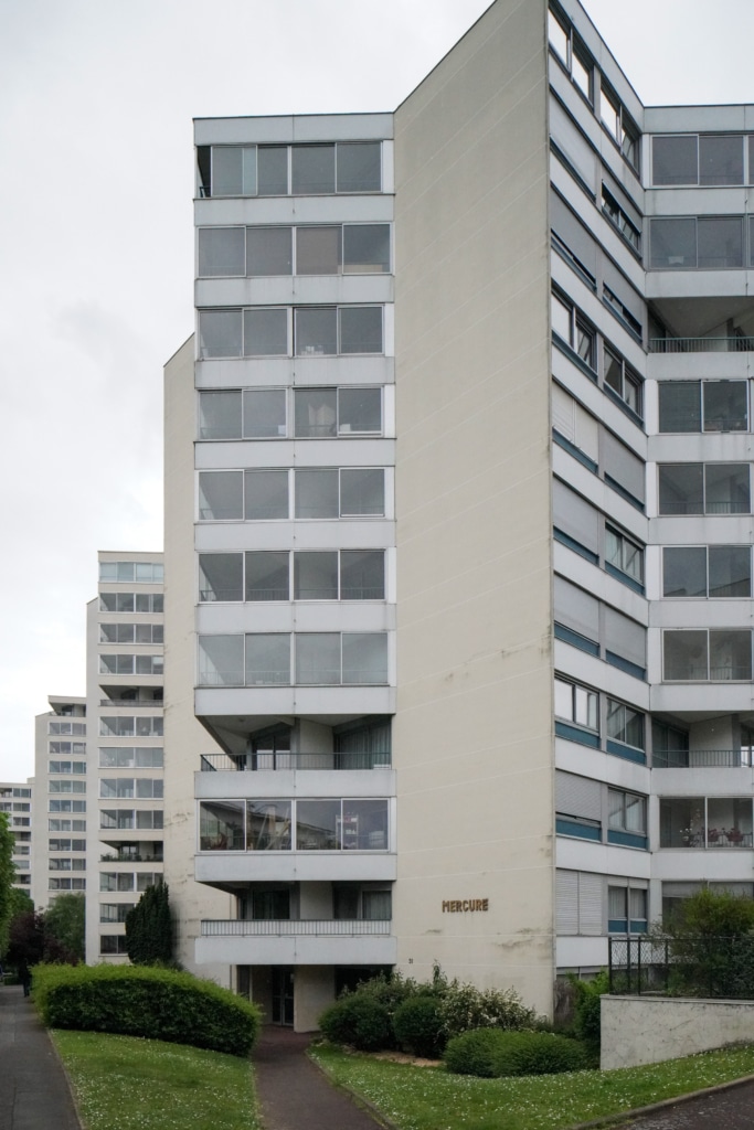 Copropriété « Les Planètes »,bâtiment Mercure avant rénovation, REX Rénovation BBC en copropriété, Batylab, mai 2023. Source : Rennes Métropole